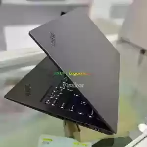 ️ Brand New Lenovo X1 carbon️ Core i7-8th Generation️ Condition: Brand  new️ Screen :14in in Ethiopia